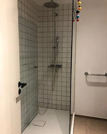 Апартаменты Studio Sur Cour Et Jardin En Plein Centre De *